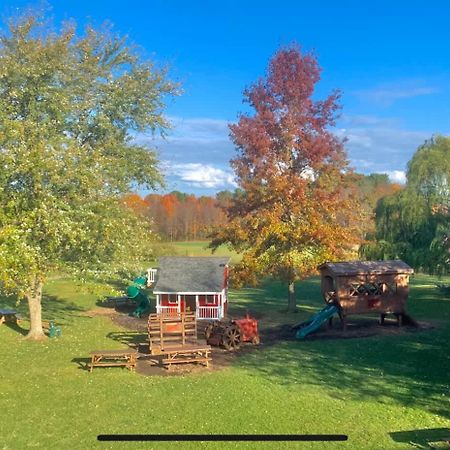 The Cortland Cottage At Brant'S Apple Orchard Аштабьюла Экстерьер фото
